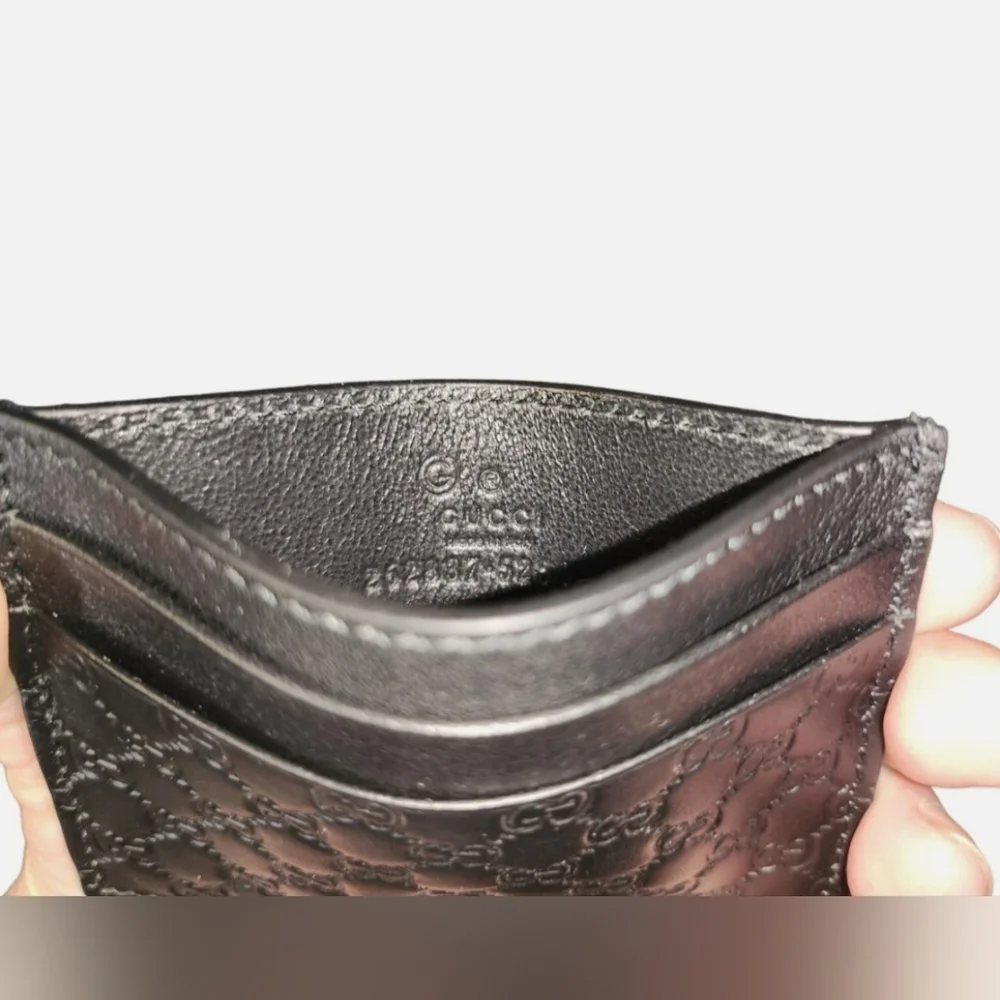 Gucci GG MicroGuccissima Black Leather Card Holder